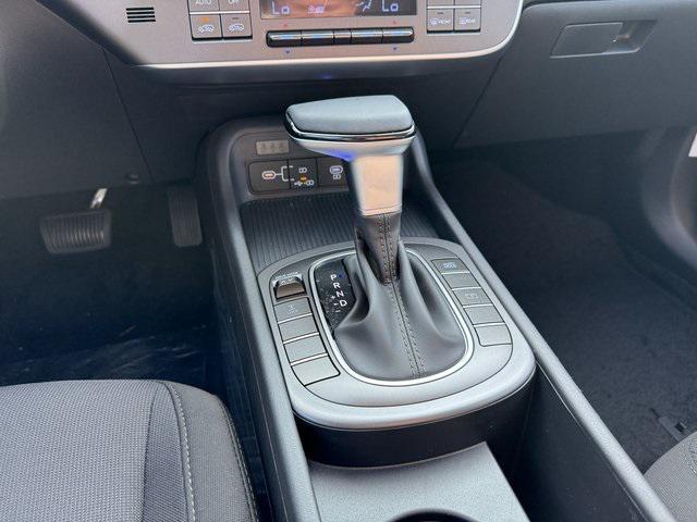 new 2025 Hyundai Kona car, priced at $28,847