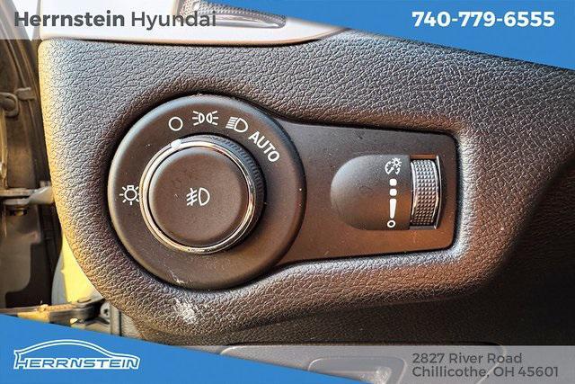 used 2019 Jeep Cherokee car, priced at $14,999
