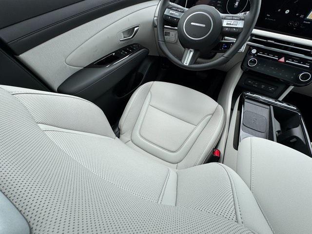 new 2025 Hyundai Tucson car, priced at $41,855