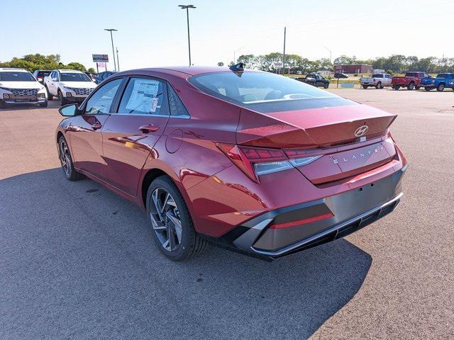 new 2024 Hyundai Elantra car, priced at $26,985