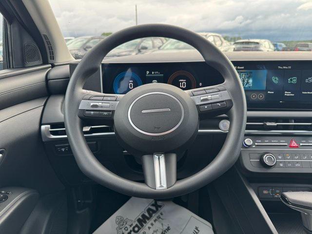new 2025 Hyundai Tucson car, priced at $31,390