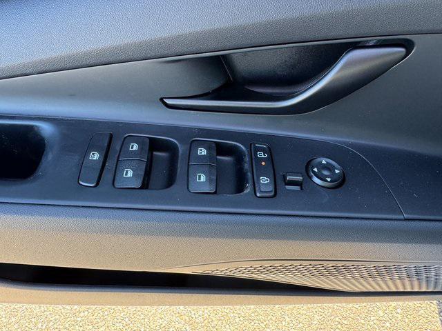 new 2025 Hyundai Elantra car, priced at $28,905
