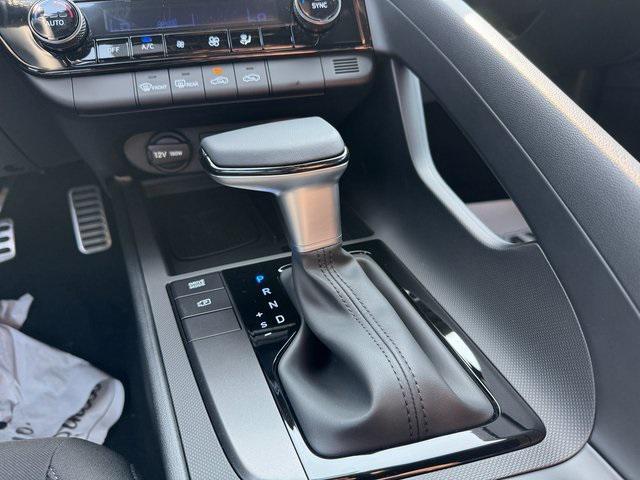 new 2025 Hyundai Elantra car, priced at $24,860