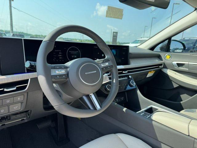 new 2025 Hyundai Sonata Hybrid car, priced at $38,812