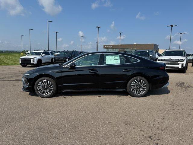 new 2025 Hyundai Sonata Hybrid car, priced at $38,812