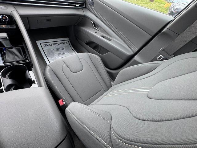new 2025 Hyundai Elantra car, priced at $27,260