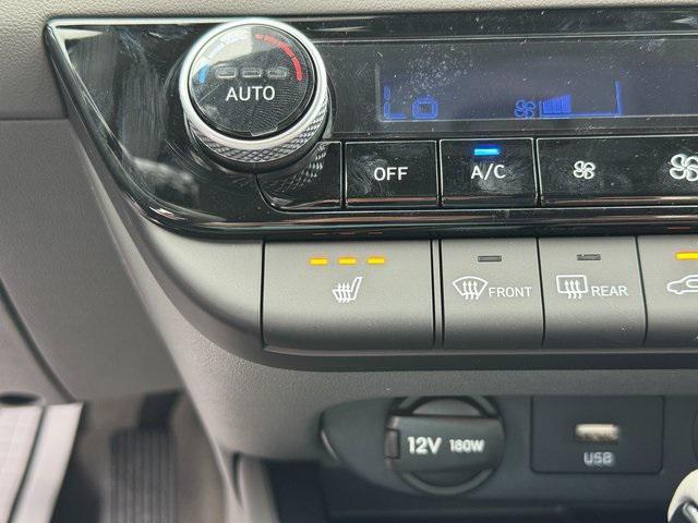 new 2025 Hyundai Elantra car, priced at $27,260