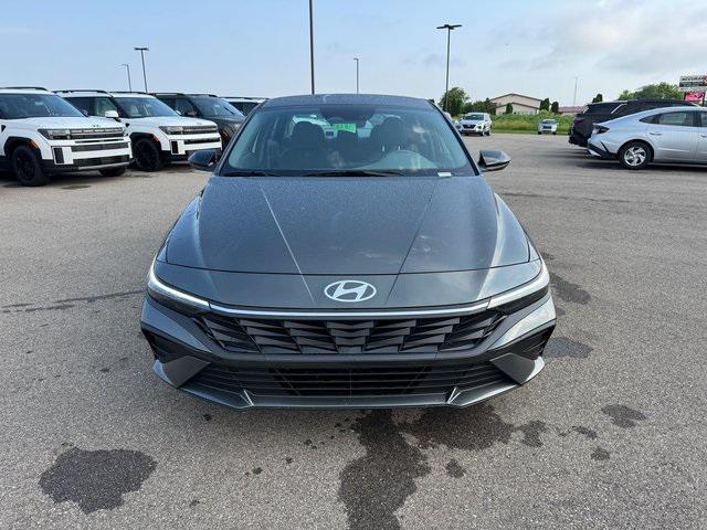 new 2025 Hyundai Elantra car, priced at $24,461