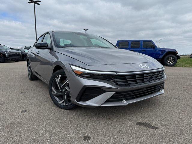 new 2025 Hyundai Elantra car, priced at $28,460