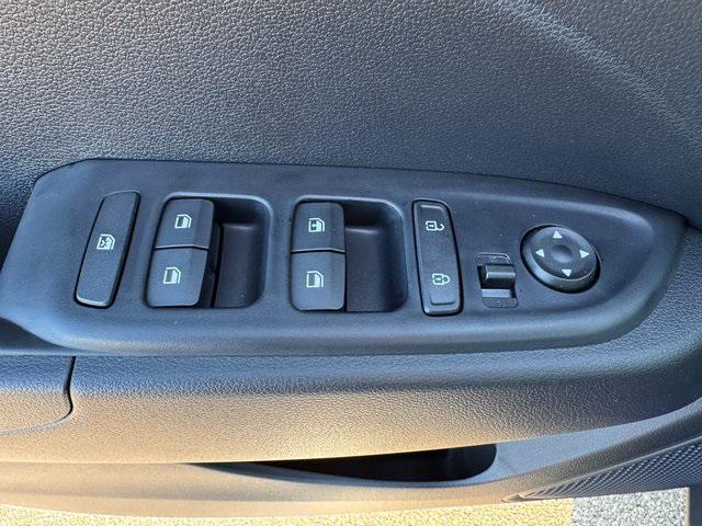 new 2025 Hyundai Venue car, priced at $21,935