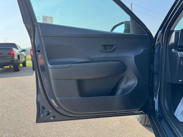 new 2025 Hyundai Kona car, priced at $27,732