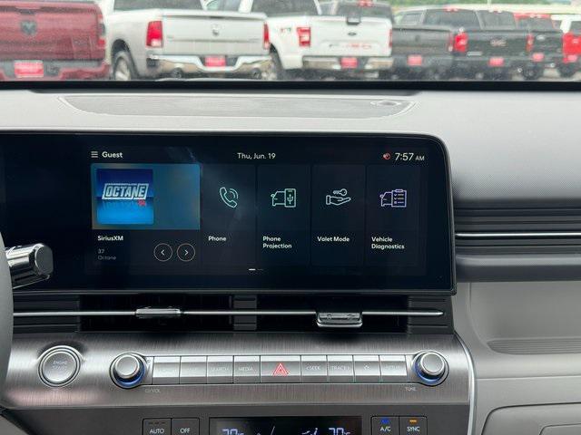 new 2025 Hyundai Kona car, priced at $29,083