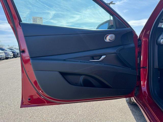 new 2025 Hyundai Elantra car, priced at $24,099