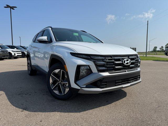 new 2025 Hyundai TUCSON Hybrid car, priced at $37,522