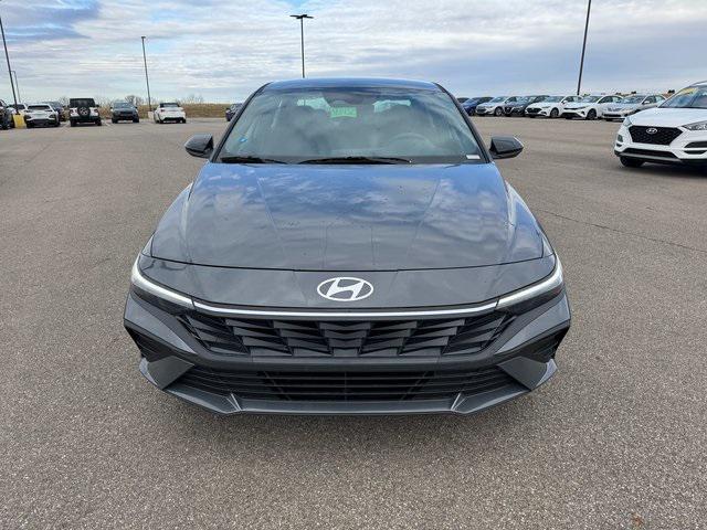 new 2025 Hyundai Elantra car, priced at $24,364