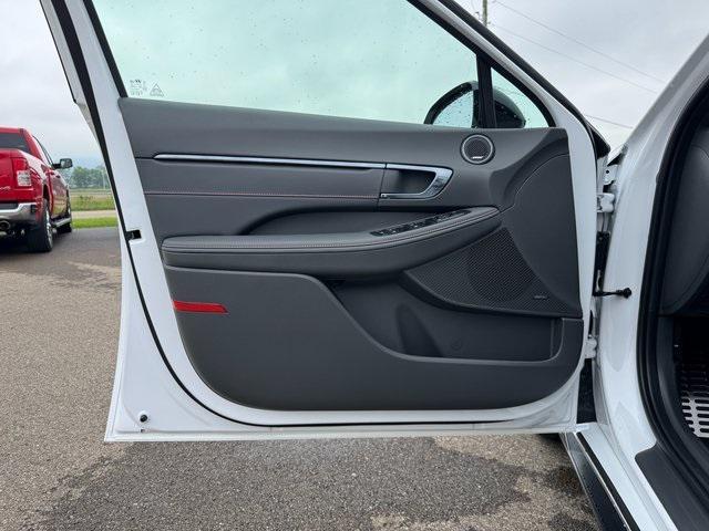 new 2025 Hyundai Sonata car, priced at $36,889
