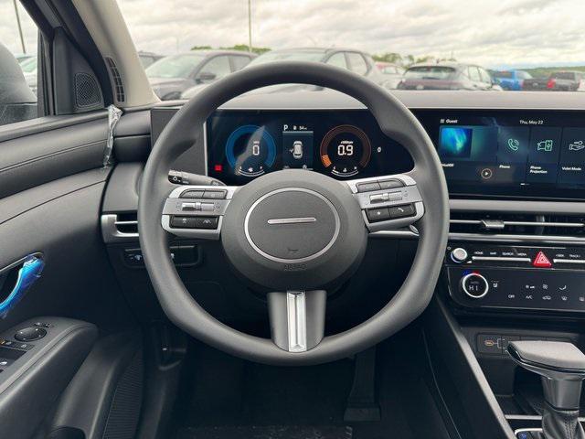 new 2025 Hyundai Tucson car, priced at $33,141