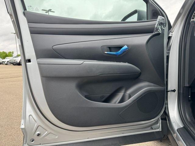 new 2025 Hyundai Tucson car, priced at $33,141