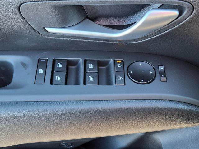 new 2026 Hyundai TUCSON Hybrid car, priced at $35,149