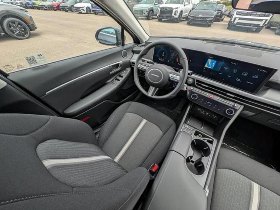 new 2024 Hyundai Sonata Hybrid car, priced at $31,000