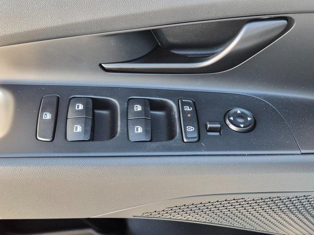 new 2025 Hyundai ELANTRA HEV car, priced at $28,549