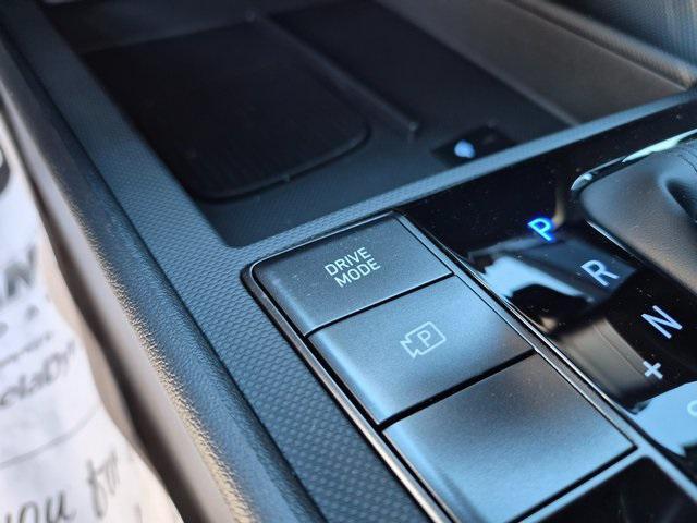 new 2025 Hyundai ELANTRA HEV car, priced at $28,549