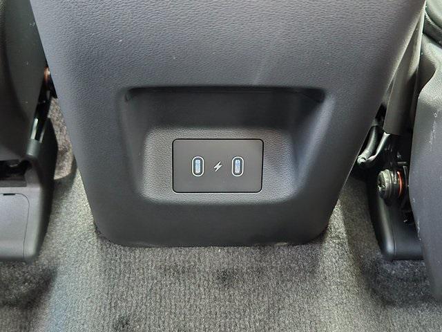 new 2025 Hyundai TUCSON Hybrid car, priced at $37,246