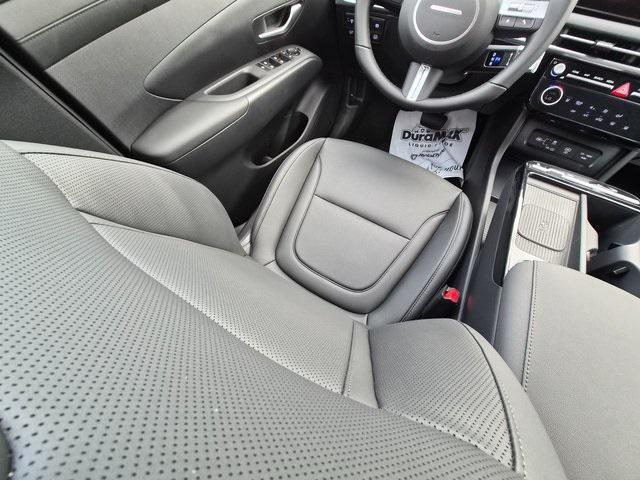 new 2025 Hyundai TUCSON Hybrid car, priced at $37,246