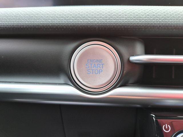 new 2025 Hyundai TUCSON Hybrid car, priced at $37,246