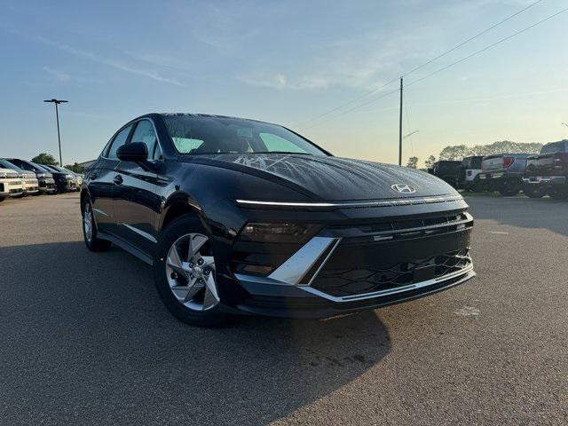 new 2025 Hyundai Sonata car, priced at $28,411