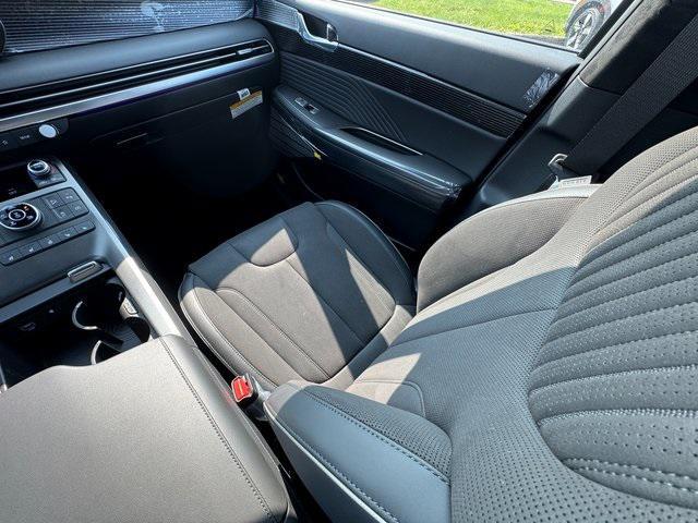 new 2025 Hyundai Palisade car, priced at $57,140