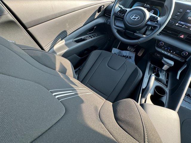 new 2025 Hyundai Elantra car, priced at $24,064