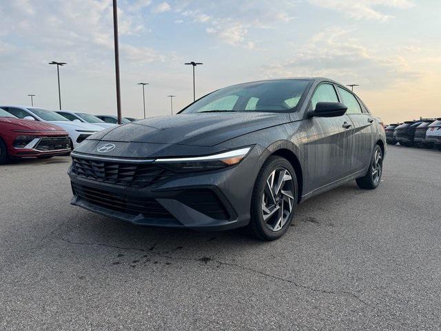 new 2025 Hyundai Elantra car, priced at $24,000