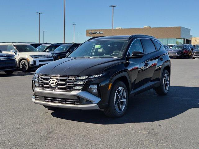new 2025 Hyundai TUCSON Hybrid car, priced at $37,252