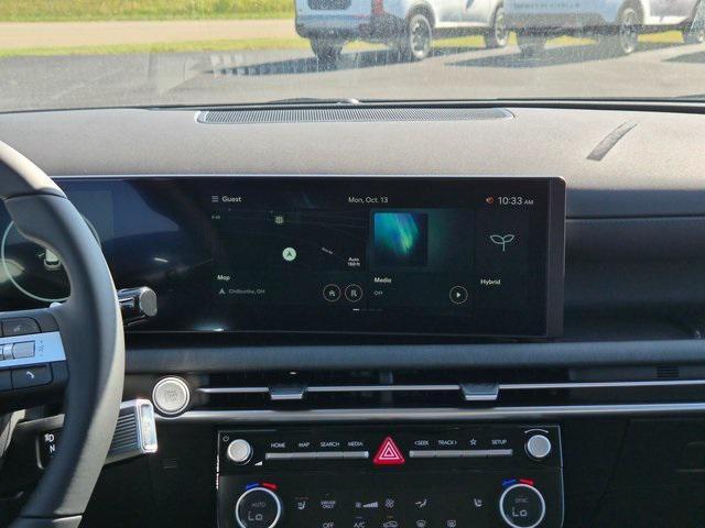 new 2025 Hyundai TUCSON Hybrid car, priced at $37,252