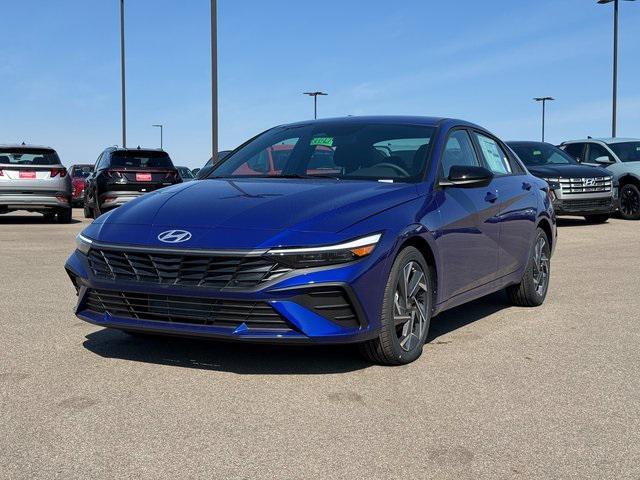 new 2025 Hyundai Elantra car, priced at $24,278