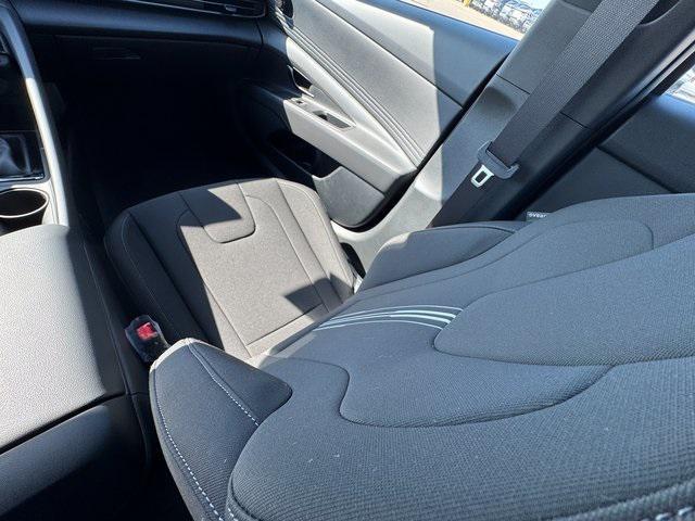 new 2025 Hyundai Elantra car, priced at $24,278
