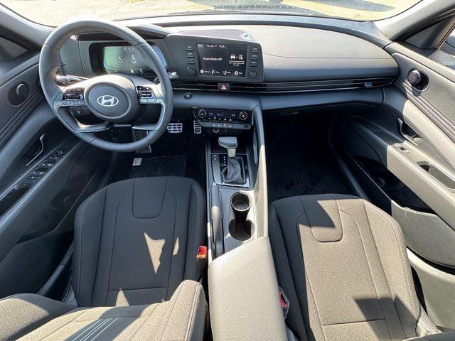 new 2025 Hyundai Elantra car, priced at $24,278