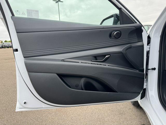new 2025 Hyundai Elantra car, priced at $25,540