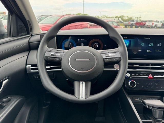 new 2025 Hyundai Tucson car, priced at $33,775