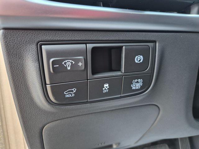 new 2025 Hyundai TUCSON Hybrid car, priced at $37,252