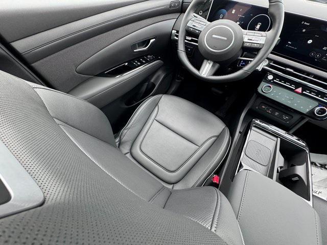 new 2025 Hyundai Tucson car, priced at $40,731