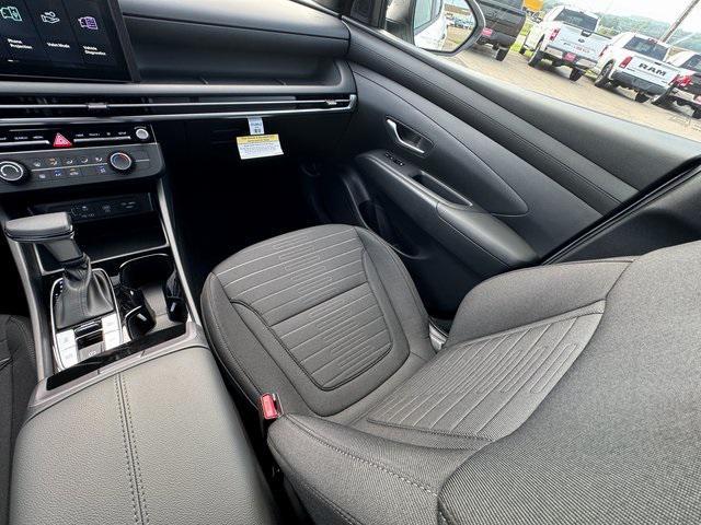new 2025 Hyundai SANTA CRUZ car, priced at $31,612