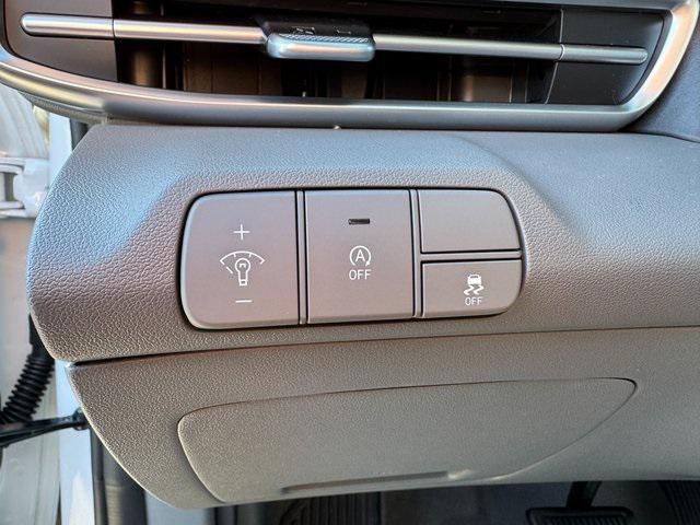 new 2025 Hyundai Elantra car, priced at $23,999