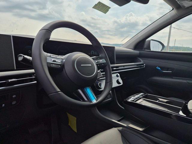 new 2025 Hyundai TUCSON Hybrid car, priced at $37,252