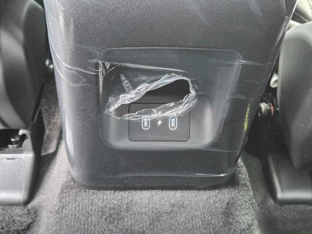 new 2025 Hyundai TUCSON Hybrid car, priced at $37,252