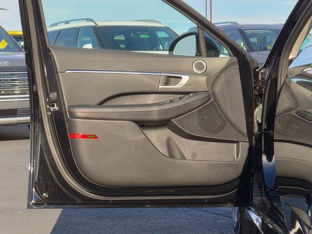 new 2026 Hyundai Sonata Hybrid car, priced at $33,229