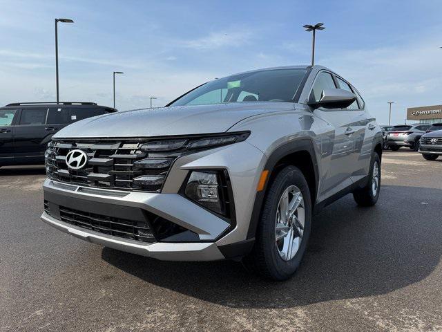new 2025 Hyundai Tucson car, priced at $31,879