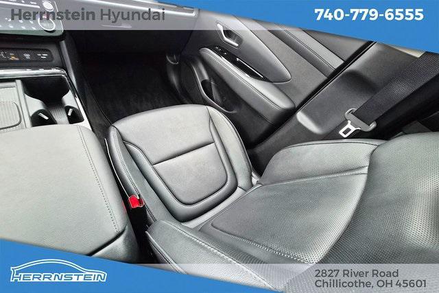 used 2025 Hyundai TUCSON Hybrid car, priced at $35,994