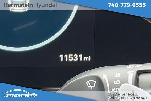 used 2025 Hyundai TUCSON Hybrid car, priced at $35,994